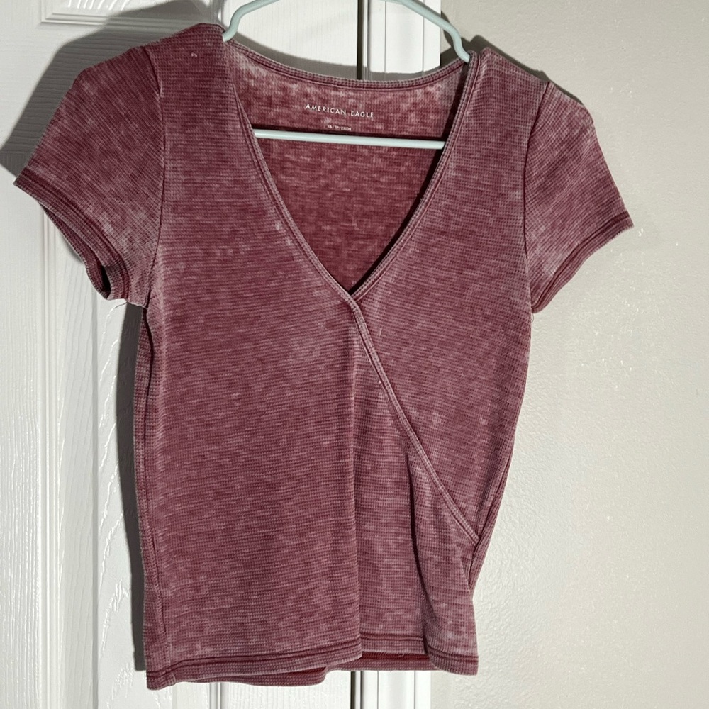 Reddish pink cropped T